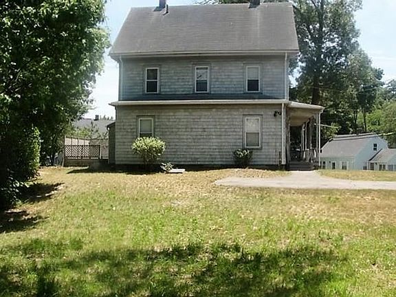 3rd image of 101 California Ave