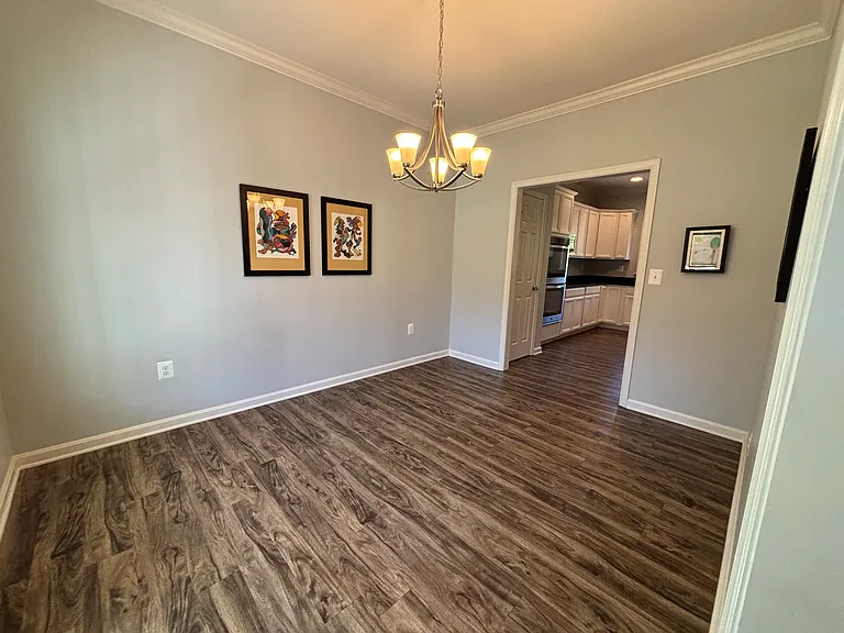 16209 Round Hill Rd — Photo 9