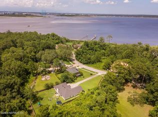 2258 Broad Water Dr, Jacksonville, FL 32225