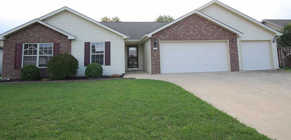 1st image of 4429 N Candlewick Ln