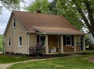 1209 Bishop Rd, Blacksburg, VA 24060