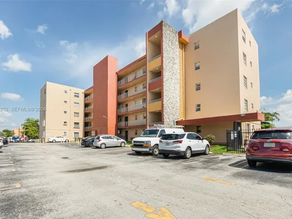 6090 W Flagler St APT 307, Miami, FL 33144