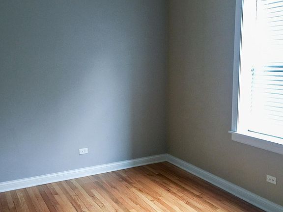 4th image of 3816 N Marshfield Ave #1D
