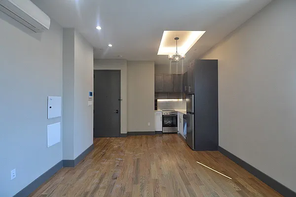 Rented by Hagstrom Management Inc | media 36