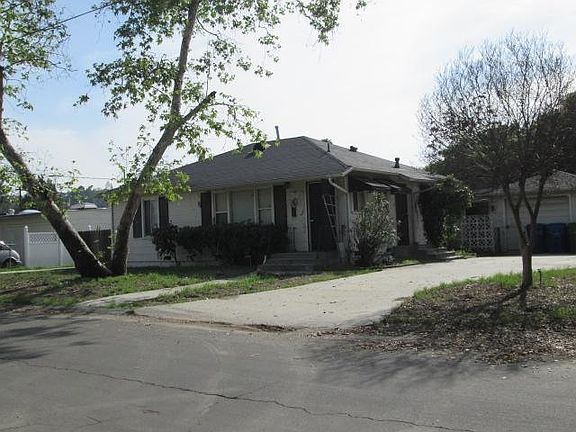 2nd image of 6740 Comet St