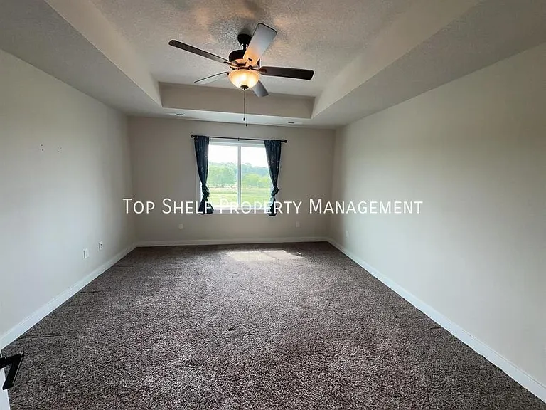 232 Bristlecone Dr — Photo 6