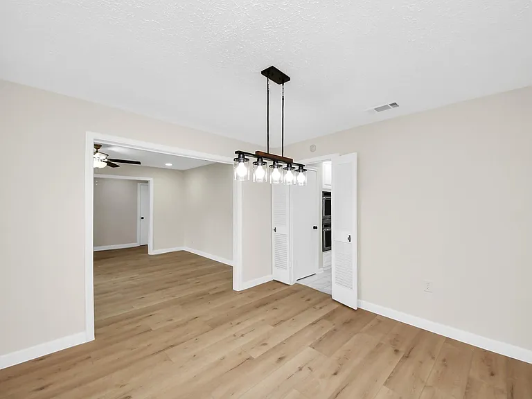 25511 Many Oak Dr — Photo 7
