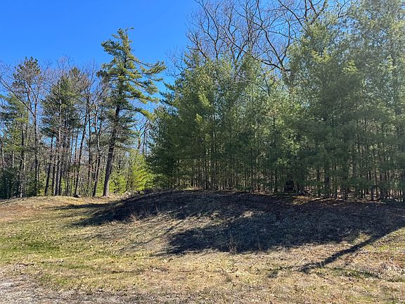 3rd image of 865 Wintree Dr