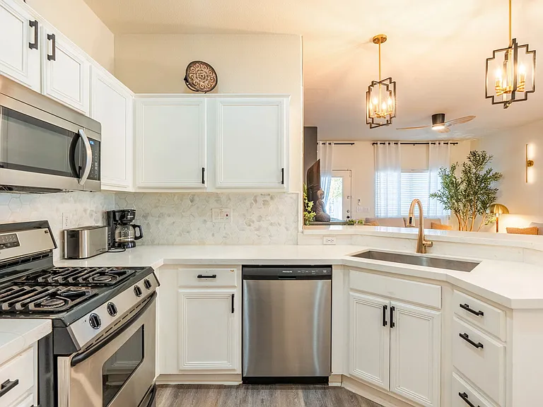 3674 S Joshua Tree Ln — Photo 9