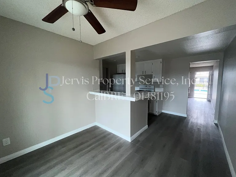 10827 Studebaker Rd #106 — Photo 3