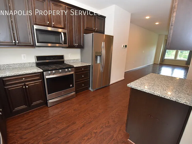 2818 Etley Ct — Photo 52