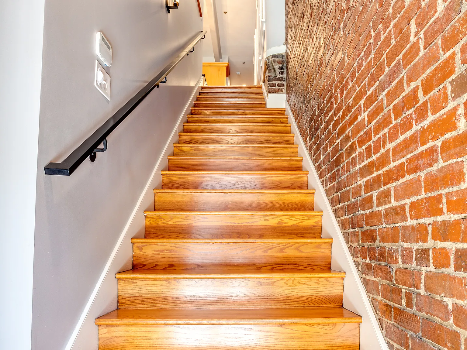 1 bed, 1100 sqft, $3,650 — Photo 4