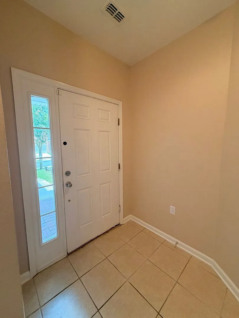 Available July 2026 -3/2.5 with Garage. Located off Apalachee Parkway — Photo 3