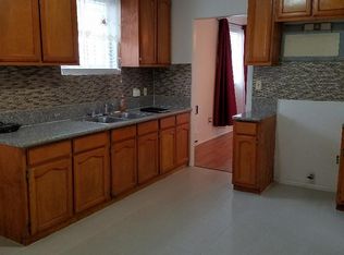 9108 S Main St, Los Angeles, CA 90003