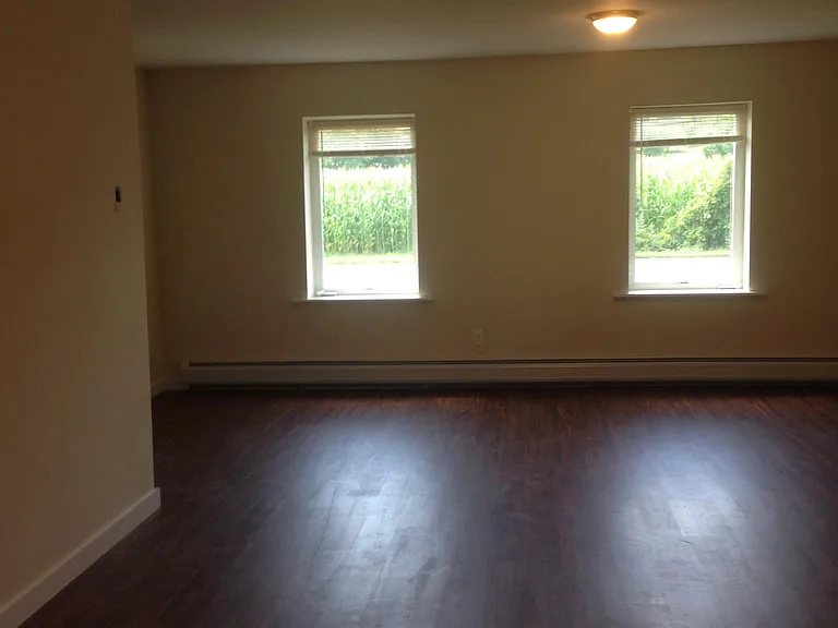 12 Huntington Ter #3 — Photo 3