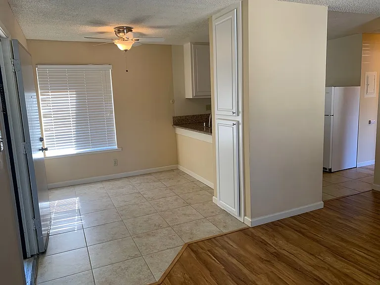 1619 G Street — Photo 11