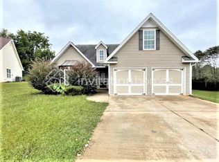 710 Williamsburg Ct, Villa Rica, GA 30180