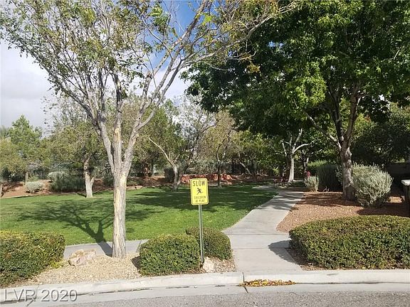 4th image of 10566 Firebush Dr