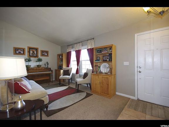 2nd image of 4106 W Juniper Hills Dr