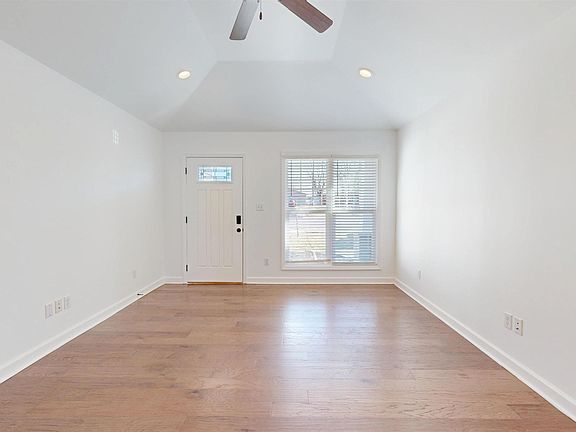 4th image of 65 Wharton Rd