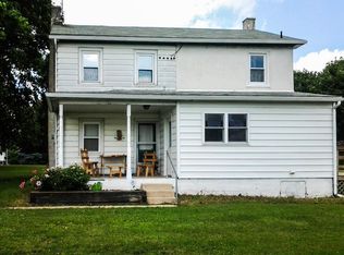 925 Georgetown Rd, Paradise, PA 17562