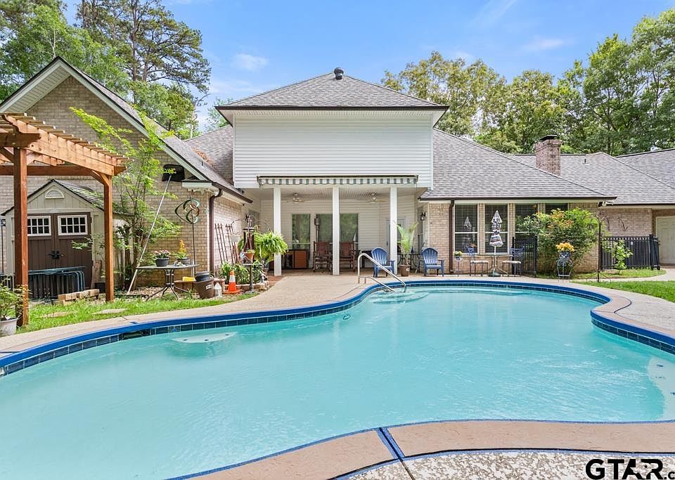 1st image of 12307 Colby Cir