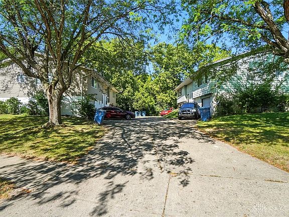 2nd image of 3535-3545 Golden Meadows Ct