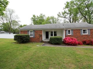 5400 Hilltop Rd, Jamestown, NC 27282