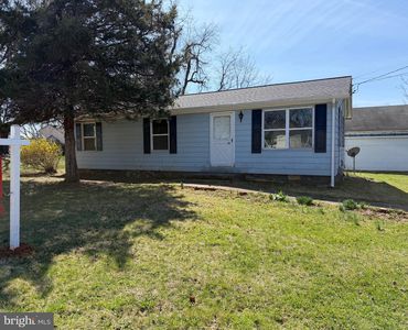 90 Bugle Ln, Kearneysville, WV, 25430