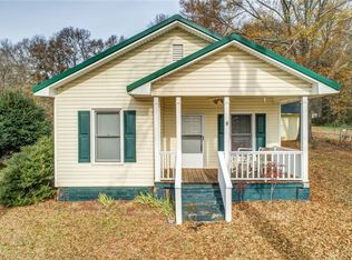 624 Lynn Ave, Jefferson, GA 30549