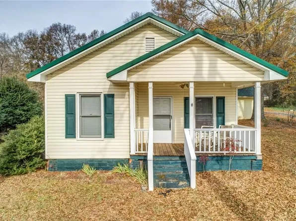 624 Lynn Ave, Jefferson, GA 30549