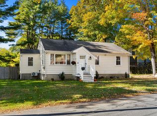 12 Nelson Ave, Georgetown, MA 01833