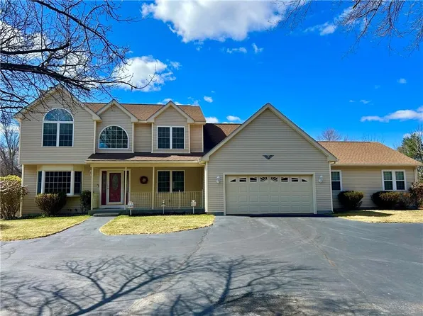 143-145 Trimtown Rd, Scituate, RI 02857