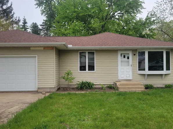 610 Weston St, Necedah, WI 54646