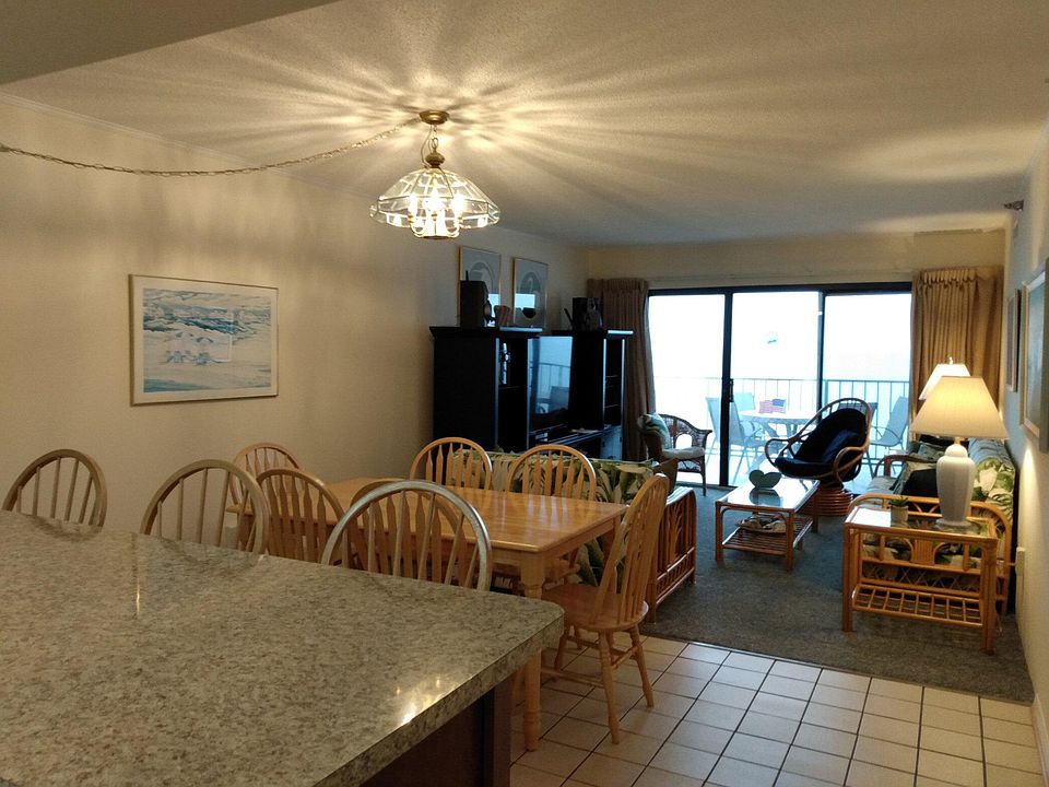 Open Dining room to Living room