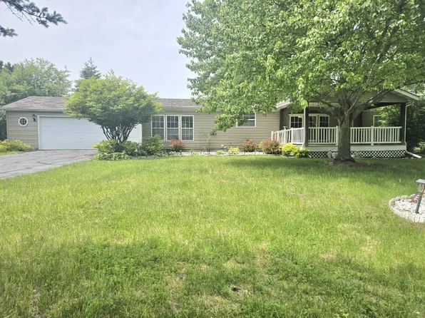 11276 N 500 W, Wheatfield, IN 46392