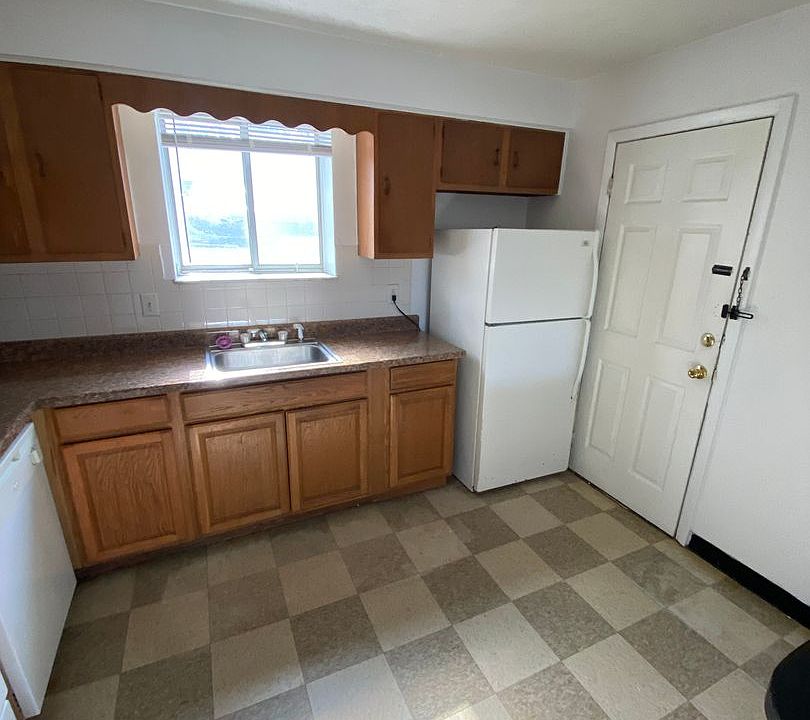 1st image of 4529 Hudson Dr