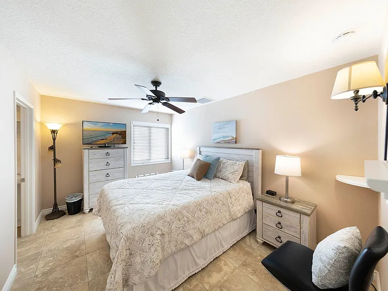 30932 Colonial Pl — Photo 24