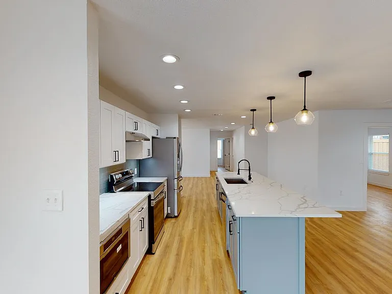 215 N Jester Ave — Photo 13