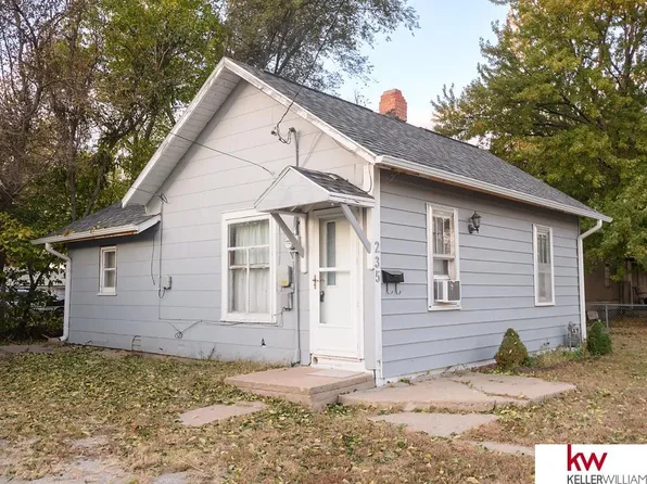 235 W 6th St, Superior, NE 68978