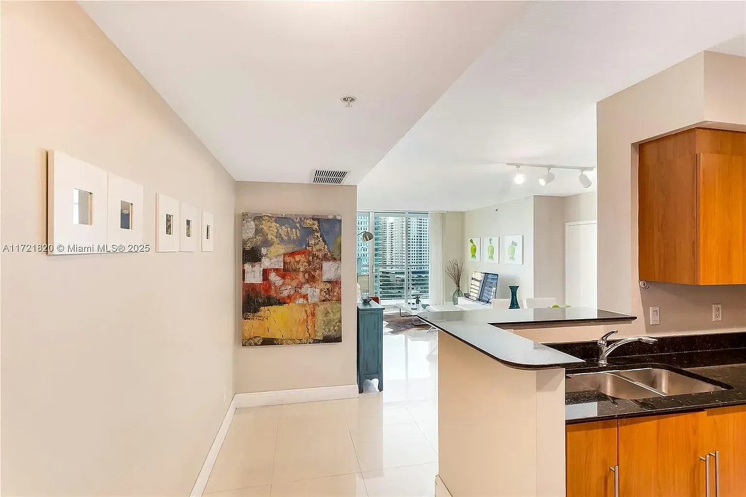 2 bed, 1227 sqft, $4,500 — Photo 4