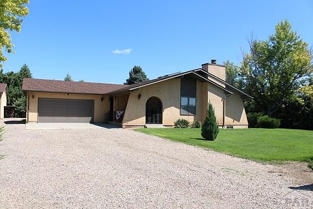 1st image of 29075 Windrow Dr