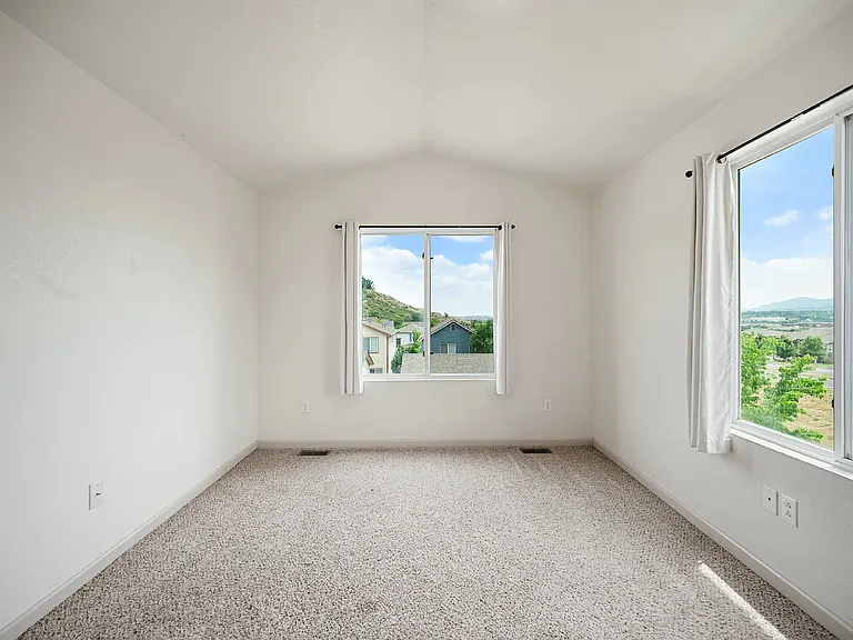2211 Downend St — Photo 31