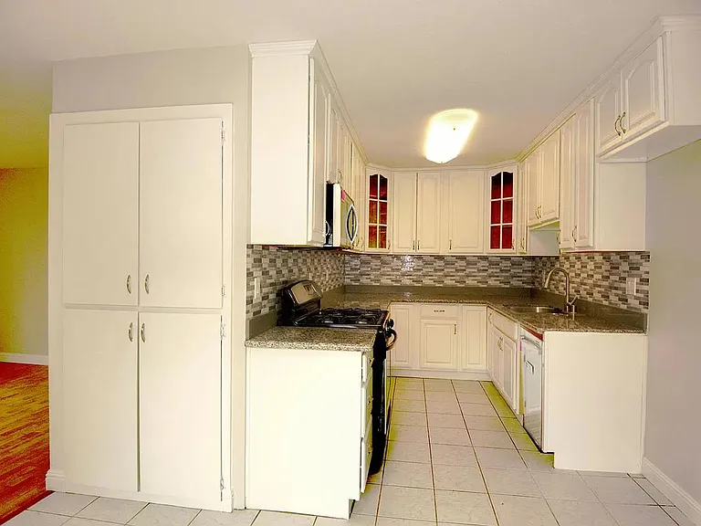 340 Rio Verde Pl #1 — Photo 1