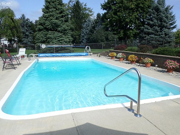 4th image of 2359 Venezia Dr