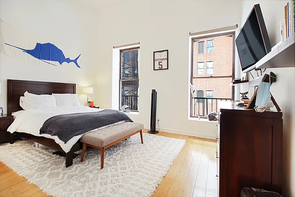 Rented by Compass | media 1