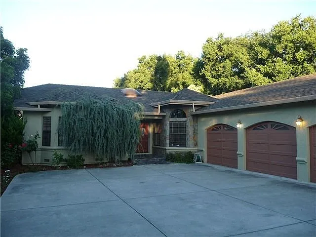 20896 Jollyman Ln photo 1