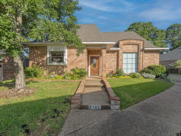 7141 Holly Square Ct, Tyler, TX 75703