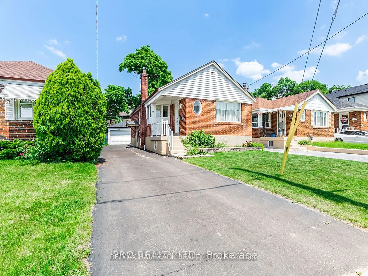 3 bed, $3,850 — Photo 1