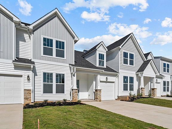 2nd image of 1634 Chelmsford Ct